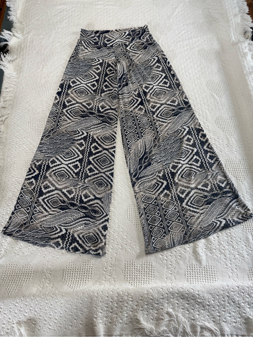Clara Sun Woo Patterned Flowy Palazzo Pants (S)
